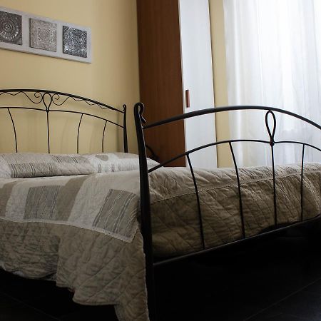 La Casetta B&B Cernusco Sul Naviglio Luaran gambar